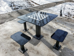 table extérieure carrée